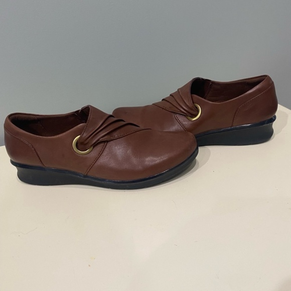 Clarks Collection by Clarks Women's Hope Shine Brown Leather Loafers